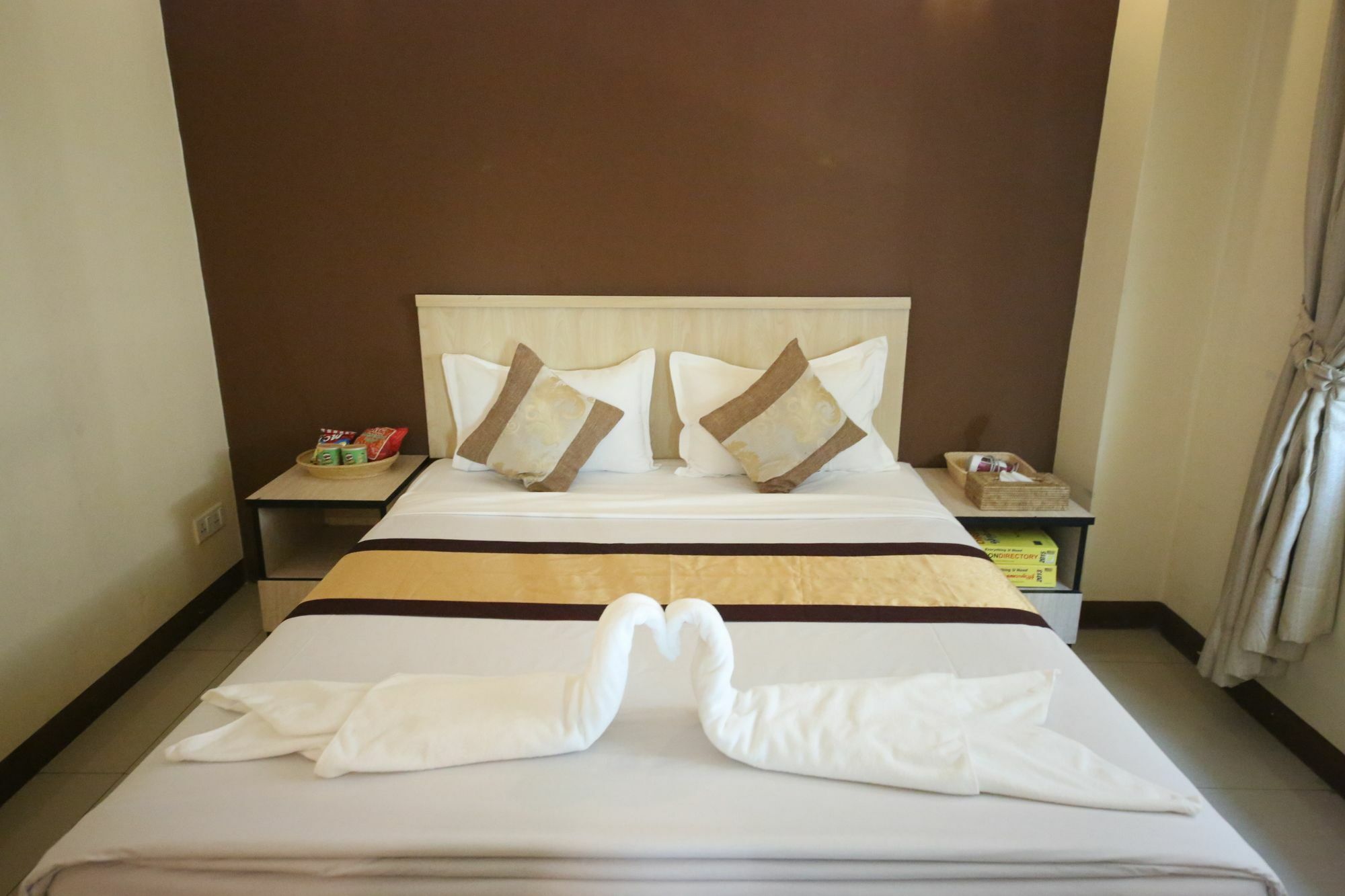 Hotel 72 Rangun Kültér fotó