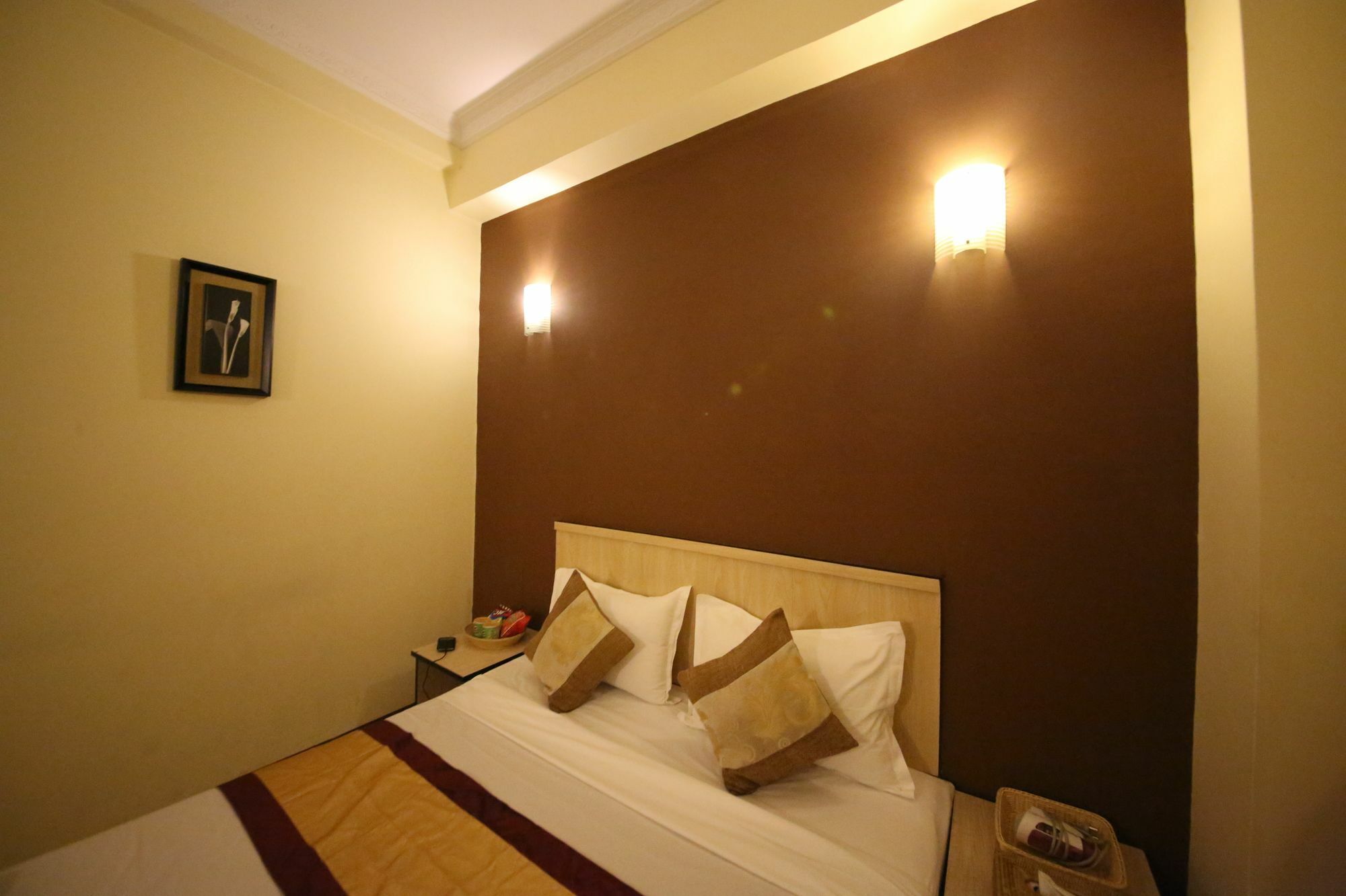 Hotel 72 Rangun Kültér fotó