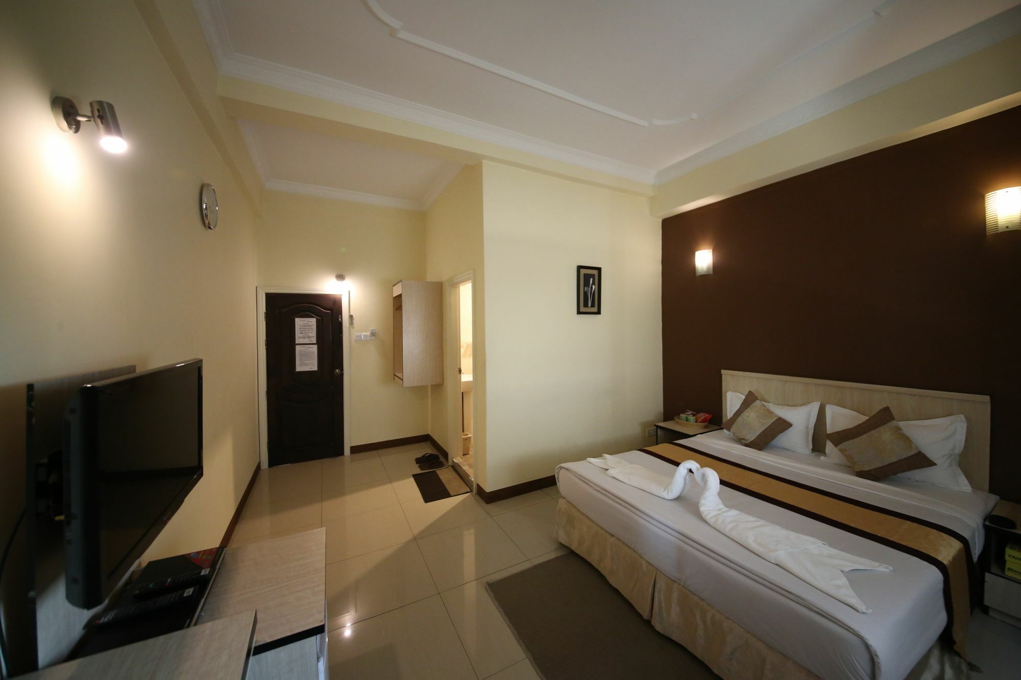 Hotel 72 Rangun Kültér fotó