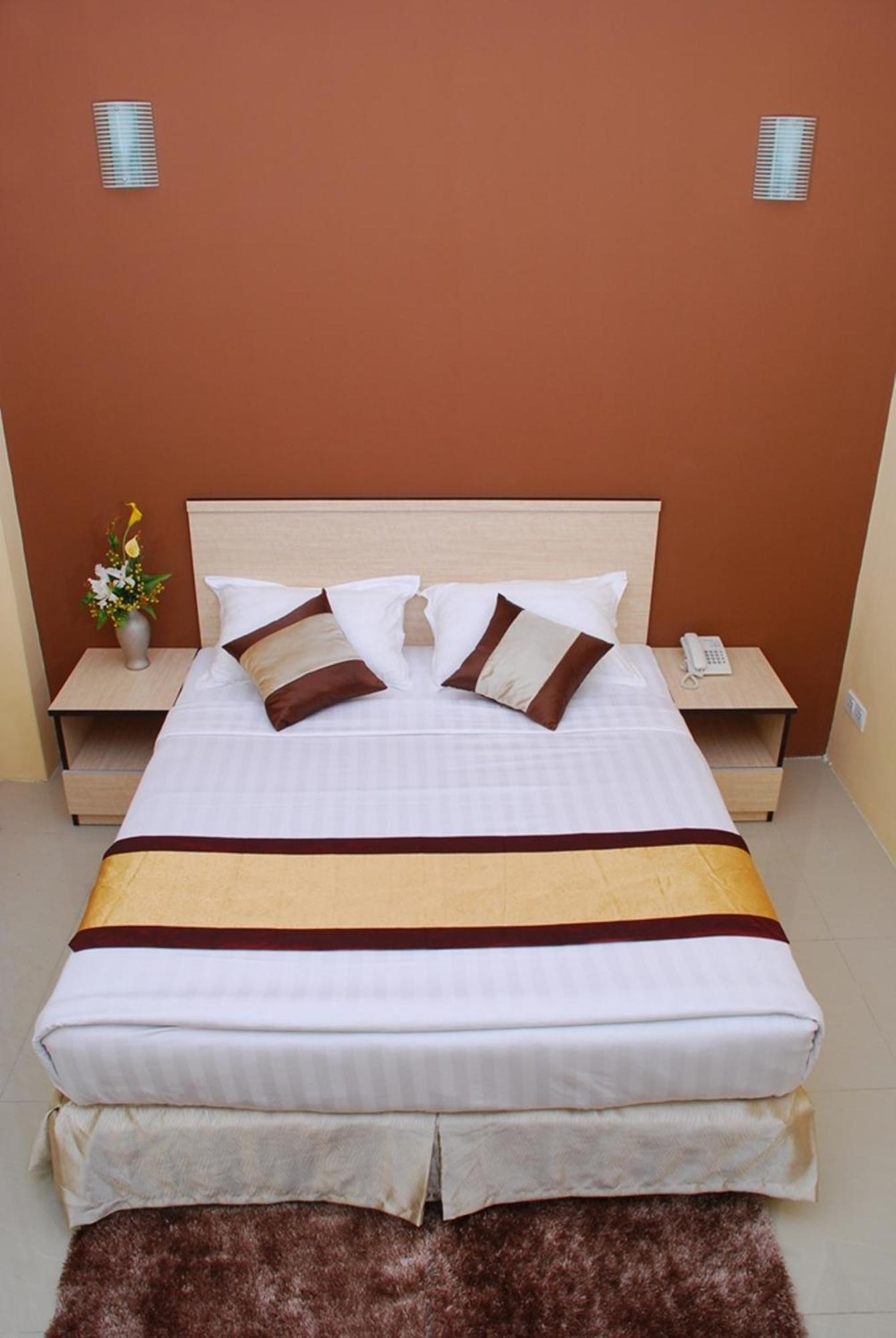 Hotel 72 Rangun Kültér fotó