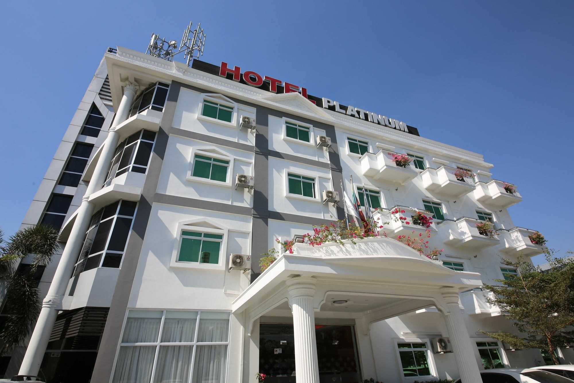 Hotel 72 Rangun Kültér fotó