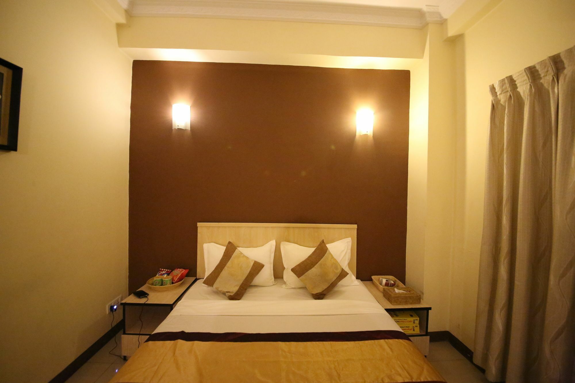 Hotel 72 Rangun Kültér fotó