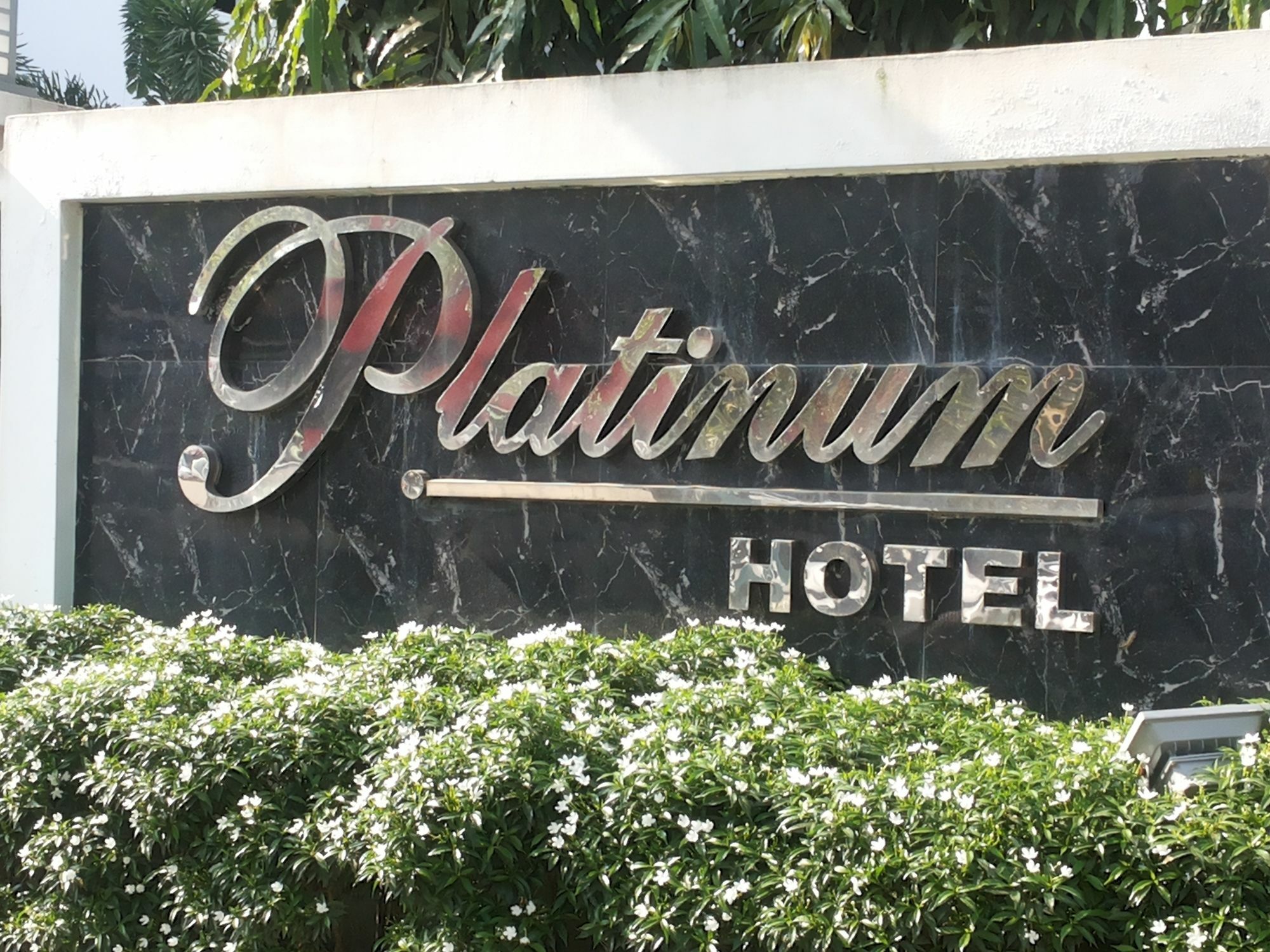 Hotel 72 Rangun Kültér fotó